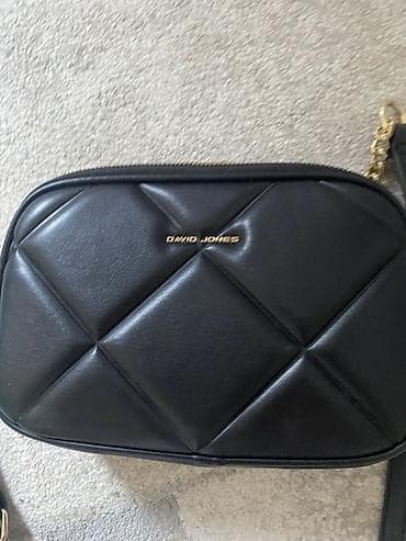 Elegantna torbica, David Jones, Materijal: Veštačka koža na lalafo.rs Elegantna torbica, David Jones, Materijal: Veštačka koža