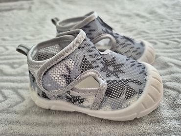 Dečje sandale/patike za bebe – siva/bela kombinacija Veličina 21-22 - na lalafo.rs — 2 Dečje sandale/patike za bebe – siva/bela kombinacija Veličina 21-22 - — 2