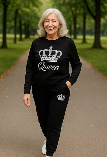 💥Duks trenerka komplet “Queen” za žene Pamuk xs s m l xl 2xl 3xl 4xl na lalafo.rs 💥Duks trenerka komplet “Queen” za žene Pamuk xs s m l xl 2xl 3xl 4xl