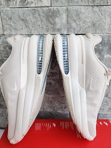 Patike Nike 42 vel, NOVO, uvoz iz Nemačke na lalafo.rs — 3 Patike Nike 42 vel, NOVO, uvoz iz Nemačke — 3