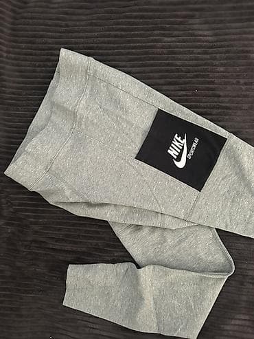 Nike original helanke, nosene dva puta, kao nove . Velicina S na lalafo.rs — 3 Nike original helanke, nosene dva puta, kao nove . Velicina S — 3