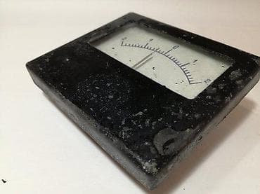 Ampermetar dvosmerni do 2A Dimenzije 106x92mm Neciji rucni rad Sa na lalafo.rs — 4 Ampermetar dvosmerni do 2A Dimenzije 106x92mm Neciji rucni rad Sa — 4