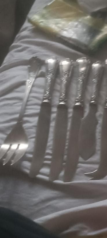 Set pribora za serviranje – aluminijum Opis: - Elegantni set za na lalafo.rs — 2 Set pribora za serviranje – aluminijum Opis: - Elegantni set za — 2