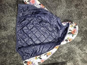 Dečja jakna sa kapuljačom – šarena cvetna štampa - Topla, prošivena na lalafo.rs — 3 Dečja jakna sa kapuljačom – šarena cvetna štampa - Topla, prošivena — 3