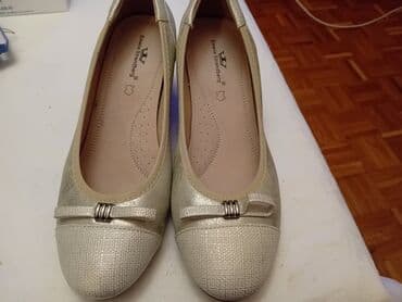 Salonke, Emelie Strandberg, 41 na lalafo.rs Salonke, Emelie Strandberg, 41