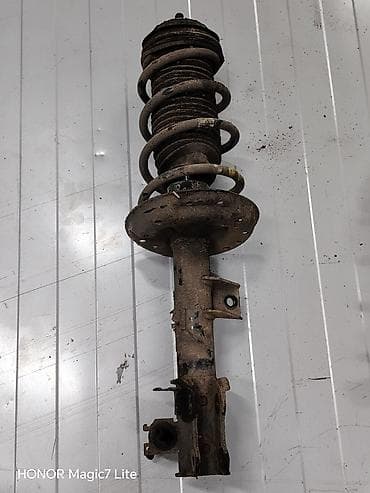 Panda 3 prednji amortizer 1.2 benzinac na lalafo.rs Panda 3 prednji amortizer 1.2 benzinac