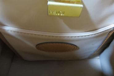 FENDI Italy fantasticna markirana torba na lalafo.rs — 6 FENDI Italy fantasticna markirana torba — 6