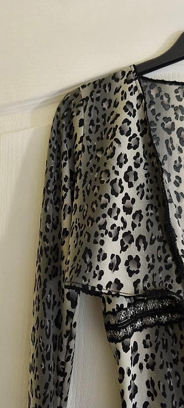 divide haljina tunika: Haljina sa bolerom, animal print, lagan materijal, veličina at lalafo.rs — 6 divide haljina tunika: Haljina sa bolerom, animal print, lagan materijal, veličina — 6