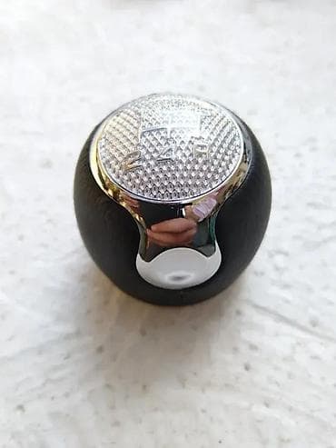 Ručica menjača – univerzalna, 5 brzina + rikverc - Sferni dizajn sa na lalafo.rs Ručica menjača – univerzalna, 5 brzina + rikverc - Sferni dizajn sa