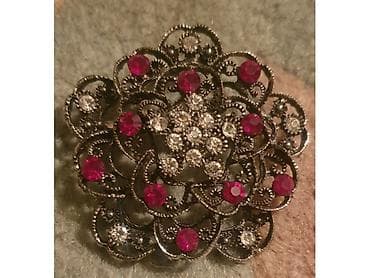 Christian DIOR GUCCI I CHANEL YSL Yves Saint Laurent MK Michael na lalafo.rs — 7 Christian DIOR GUCCI I CHANEL YSL Yves Saint Laurent MK Michael — 7