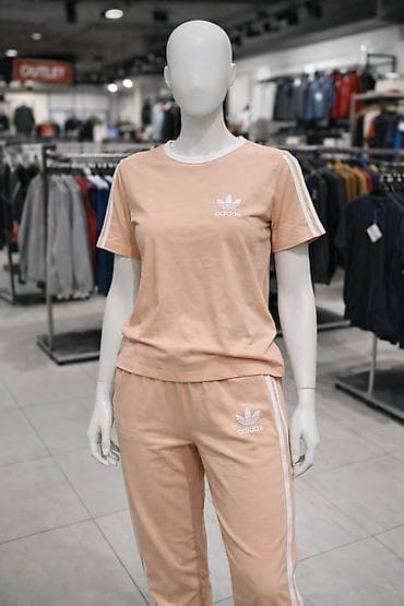 prsluk jaknica mango u: Ženski komplet trenerke – majica kratkih rukava + helanke - Model at lalafo.rs — 6 prsluk jaknica mango u: Ženski komplet trenerke – majica kratkih rukava + helanke - Model — 6