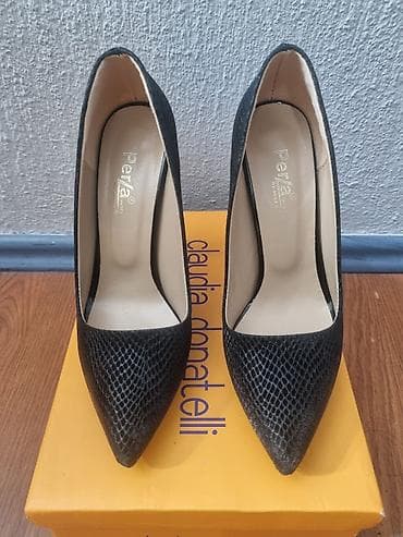 Zenske salonke kroko br 39
Nove na lalafo.rs — 4 Zenske salonke kroko br 39
Nove — 4