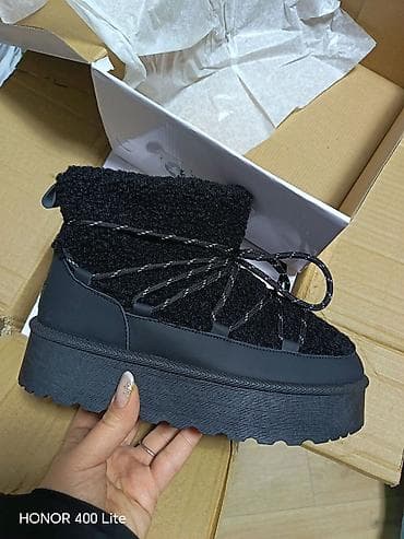 Uggs color - Multicolored at lalafo.rs — 3 Uggs color - Multicolored — 3