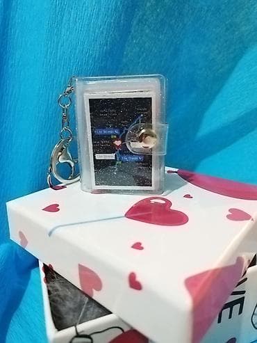 Mini foto album privezak za ključeve sa 20 fotografija, idealan za na lalafo.rs — 2 Mini foto album privezak za ključeve sa 20 fotografija, idealan za — 2