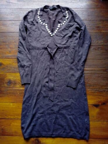 M, color - Brown, Long sleeves at lalafo.rs M, color - Brown, Long sleeves