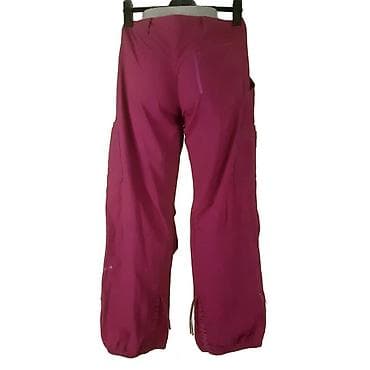 Pantalone nike, vel. L/xl marka: nike veličina: l/xl materijal at lalafo.rs — 3 Pantalone nike, vel. L/xl marka: nike veličina: l/xl materijal — 3