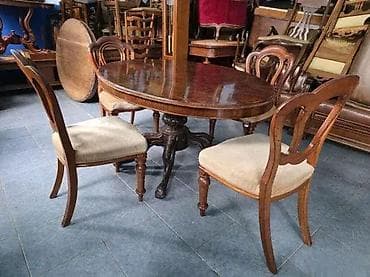 Sets of table and chairs: Sto u odlicnom stanju. Duzina 135 cm Sirina 100 cm Visina 77 cm at lalafo.rs — 2 Sets of table and chairs: Sto u odlicnom stanju. Duzina 135 cm Sirina 100 cm Visina 77 cm — 2