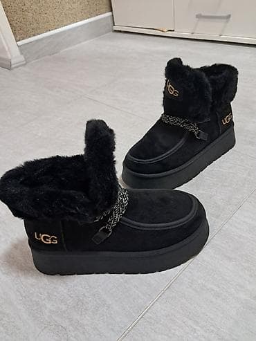 Ugg obuća 38, bоја - Crna na lalafo.rs — 2 Ugg obuća 38, bоја - Crna — 2