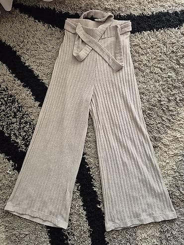 pantalone gina benotti: Stradivarius pantalone. slicne trikotazi/rebrasti pamuk. ocuvane i bez na lalafo.rs — 1 pantalone gina benotti: Stradivarius pantalone. slicne trikotazi/rebrasti pamuk. ocuvane i bez — 1