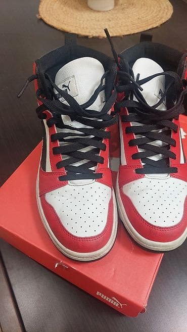 Puma patike visoke forme – model 393831-03 - Sportsko-lifestyle kožne na lalafo.rs — 2 Puma patike visoke forme – model 393831-03 - Sportsko-lifestyle kožne — 2