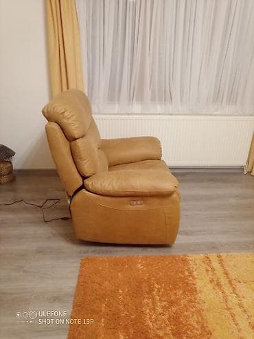 Električna recliner fotelja – boja karamela - Mekana tapacirana na lalafo.rs — 2 Električna recliner fotelja – boja karamela - Mekana tapacirana — 2
