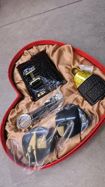 Zenski poklon setovi at lalafo.rs — 6 Zenski poklon setovi — 6