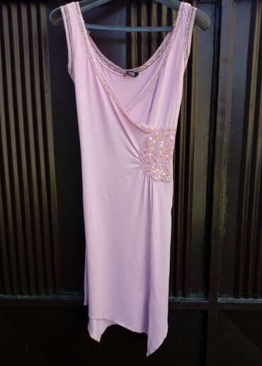 M, color - Lilac, Short sleeves at lalafo.rs M, color - Lilac, Short sleeves