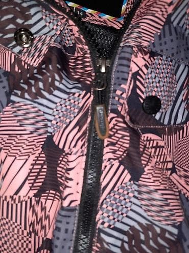 kom sa etiketom: Ellesse Sport ženska jakna sa kapuljačom - Brend: Ellesse Sport at lalafo.rs — 7 kom sa etiketom: Ellesse Sport ženska jakna sa kapuljačom - Brend: Ellesse Sport — 7