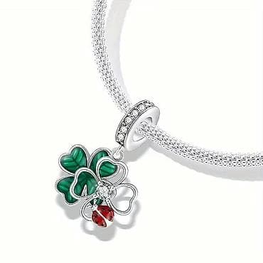 03. Privezak za pandora narukvicu
Cena:1600din na lalafo.rs 03. Privezak za pandora narukvicu
Cena:1600din