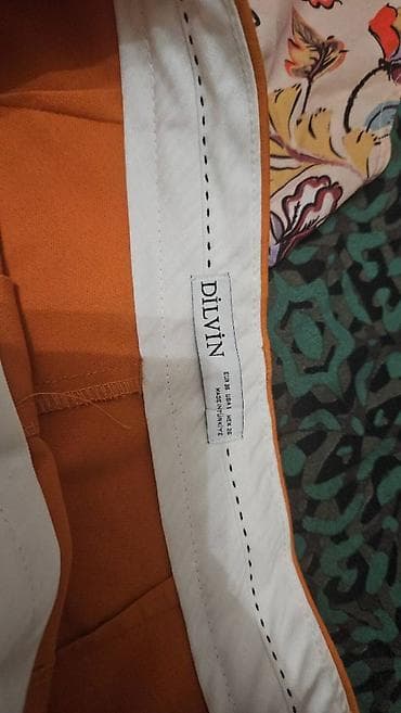 pantalone gina benotti: Narandžaste pantalone Dilvin veličina 36. Par puta nošene, kao nove na lalafo.rs — 3 pantalone gina benotti: Narandžaste pantalone Dilvin veličina 36. Par puta nošene, kao nove — 3