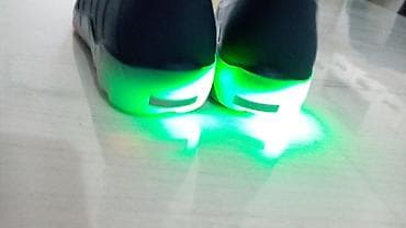 Гумене чизмице за девојчицу.Светле.Бр.30/31 at lalafo.rs — 2 Гумене чизмице за девојчицу.Светле.Бр.30/31 — 2