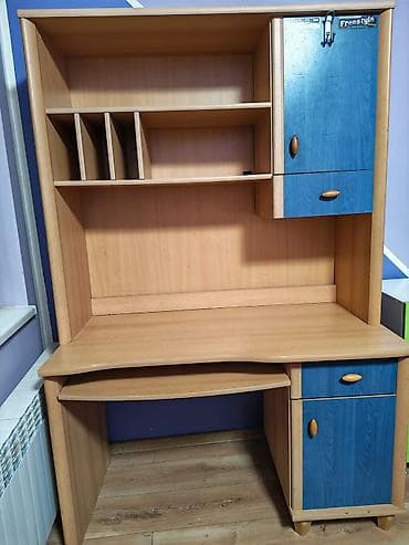 Kancelarijski stolovi: Radni/računarski sto sa nadgradnjom - Materijal: iverica/medijapan u na lalafo.rs — 1 Kancelarijski stolovi: Radni/računarski sto sa nadgradnjom - Materijal: iverica/medijapan u — 1