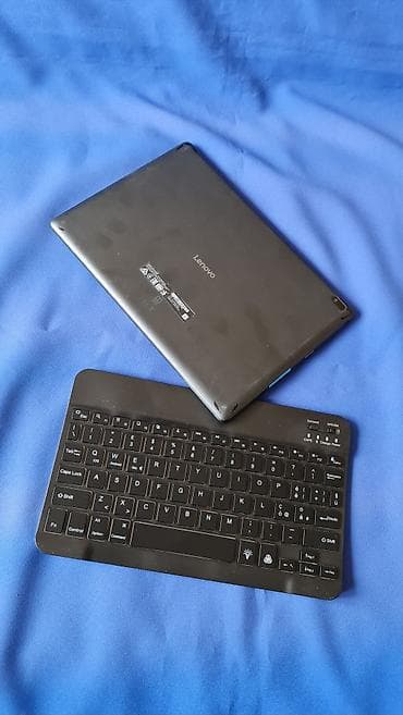 igrice za ps3: Lenovo Tab E10 + bežična Bluetooth tastatura - Tablet: Lenovo Tab E10 at lalafo.rs — 4 igrice za ps3: Lenovo Tab E10 + bežična Bluetooth tastatura - Tablet: Lenovo Tab E10 — 4