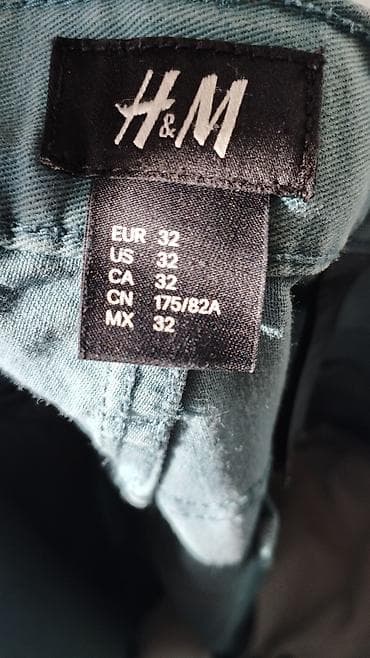 H&M pantaloneu odličnom su stanju.
Pogledajte i ostale oglase na lalafo.rs — 4 H&M pantaloneu odličnom su stanju.
Pogledajte i ostale oglase — 4