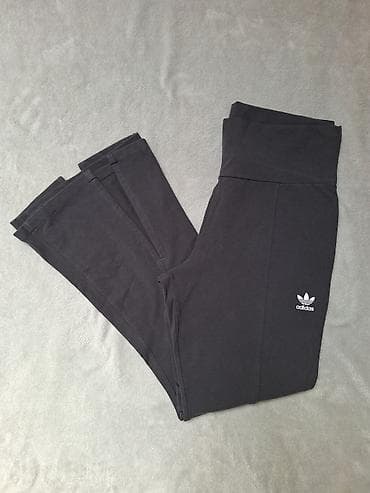 kom sa etiketom: 👖Adidas ženski donji deo, nov 👌🏻Stanje odlično, novo bez etikete ✅ 📏 at lalafo.rs — 5 kom sa etiketom: 👖Adidas ženski donji deo, nov 👌🏻Stanje odlično, novo bez etikete ✅ 📏 — 5