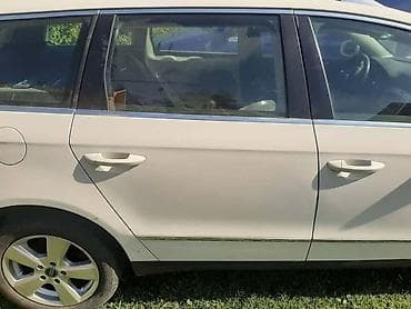 VRATA ZA VOLKSWAGEN PASSAT B6 | Vrata za Passata B6 Mogucnost slanja at lalafo.rs VRATA ZA VOLKSWAGEN PASSAT B6 | Vrata za Passata B6 Mogucnost slanja