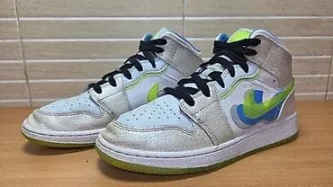 Nike Air Jordan 1 (br.38,5) patike su u dobrom stanju kao što se vidi na lalafo.rs — 4 Nike Air Jordan 1 (br.38,5) patike su u dobrom stanju kao što se vidi — 4