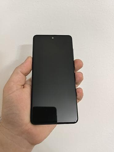 Samsung A51 dual sim, sim free sa 4/128gb memorije. Telefon dobro na lalafo.rs Samsung A51 dual sim, sim free sa 4/128gb memorije. Telefon dobro