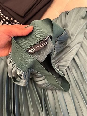 ZARA plisirana suknja – midi dužina - Brend: ZARA - Model: plisirana na lalafo.rs — 2 ZARA plisirana suknja – midi dužina - Brend: ZARA - Model: plisirana — 2