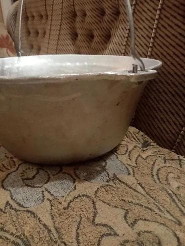 ALUMINIJUMSKI KOTLIC OD 20 LITARA NOV ZA GULAS, PASULJ, CORB | Cene na lalafo.rs ALUMINIJUMSKI KOTLIC OD 20 LITARA NOV ZA GULAS, PASULJ, CORB | Cene