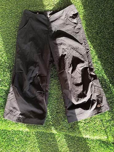 RASPRODAJA!!! Original Adidas ženske sportske pantalone 3/4 dužine - na lalafo.rs — 1 RASPRODAJA!!! Original Adidas ženske sportske pantalone 3/4 dužine - — 1