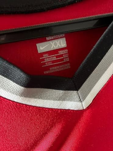 Nike košarkaški dres bez rukava - Brend: Nike (izvezen Swoosh na na lalafo.rs — 4 Nike košarkaški dres bez rukava - Brend: Nike (izvezen Swoosh na — 4