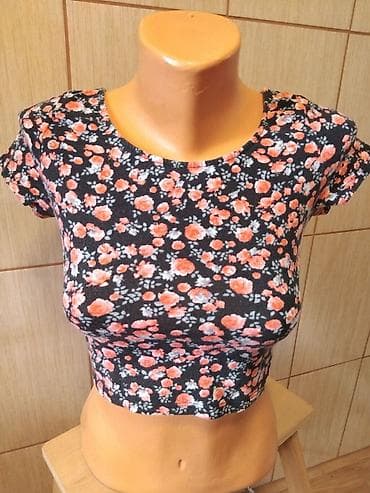 Personal Items: Crop top majica, H&M,
S veličina, 95% pamuk, 5% elastin at lalafo.rs — 1 Personal Items: Crop top majica, H&M,
S veličina, 95% pamuk, 5% elastin — 1