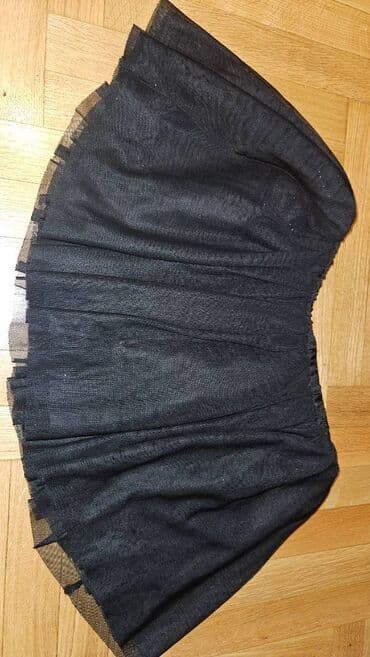 Tu tu suknjica u crnoj bolji na lalafo.rs Tu tu suknjica u crnoj bolji