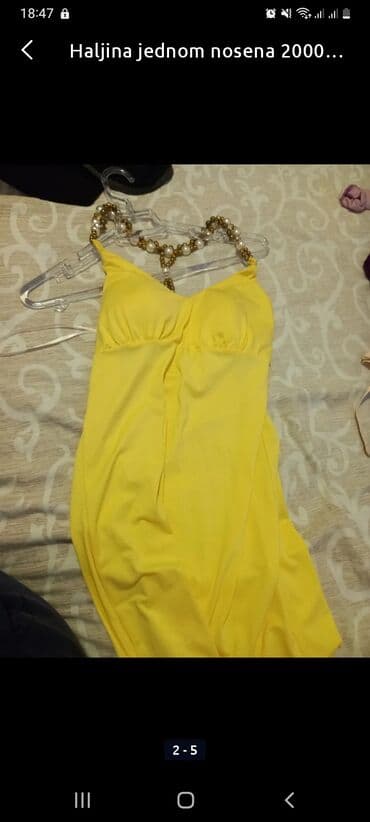 Haljina univerzalna velicina. cene nisu fiksne na lalafo.rs Haljina univerzalna velicina. cene nisu fiksne