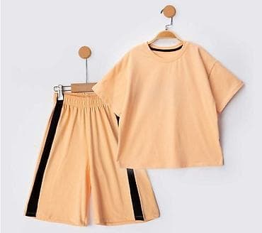 Dvodелни летњи сет за слободно време - Састав: мајица кратких рукава na lalafo.rs Dvodелни летњи сет за слободно време - Састав: мајица кратких рукава