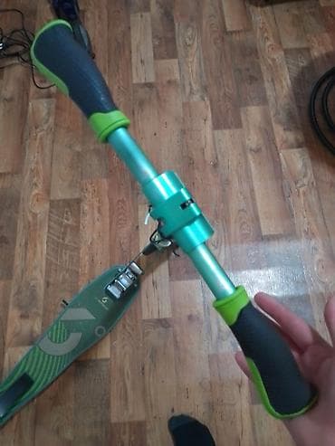 Trotinet je potouno ispravan, u odlicnom stanju je sa sitnim tragovima at lalafo.rs — 6 Trotinet je potouno ispravan, u odlicnom stanju je sa sitnim tragovima — 6