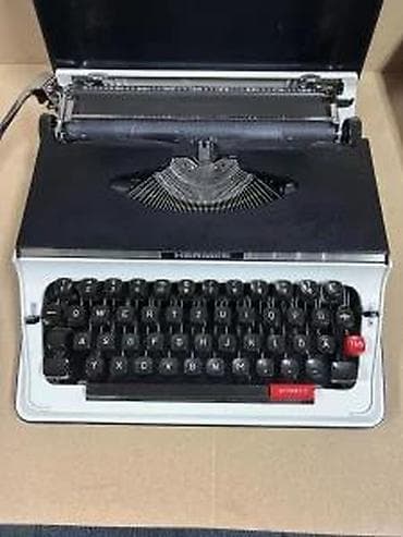 prsluk jaknica mango u: Hermes 550 – prenosna mehanička pisaća mašina - Model: Hermes 550 at lalafo.rs — 8 prsluk jaknica mango u: Hermes 550 – prenosna mehanička pisaća mašina - Model: Hermes 550 — 8