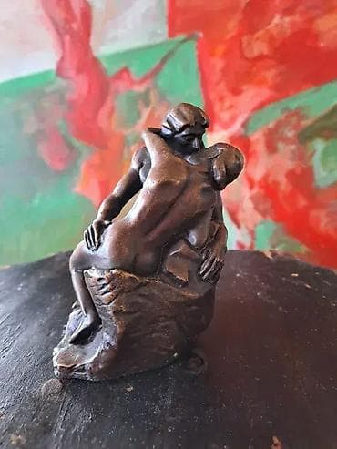 Rodenova bronzana reprodukcija. Visina 11cm na lalafo.rs — 2 Rodenova bronzana reprodukcija. Visina 11cm — 2