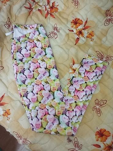 Women's Sweatsuits: Helanke veselih boja. M veličina dublji struk. Imaju elastina at lalafo.rs — 1 Women's Sweatsuits: Helanke veselih boja. M veličina dublji struk. Imaju elastina — 1